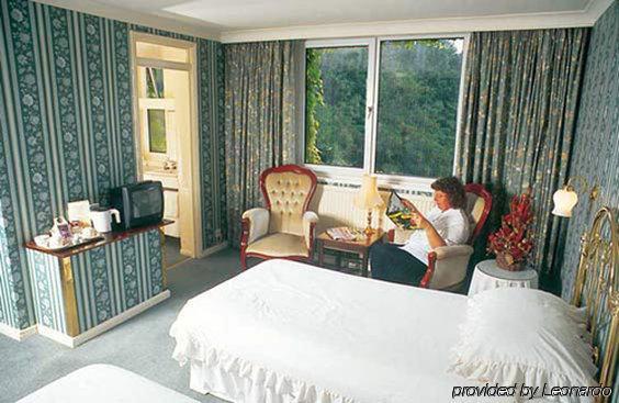 Lyndhurst Park Hotel Room photo